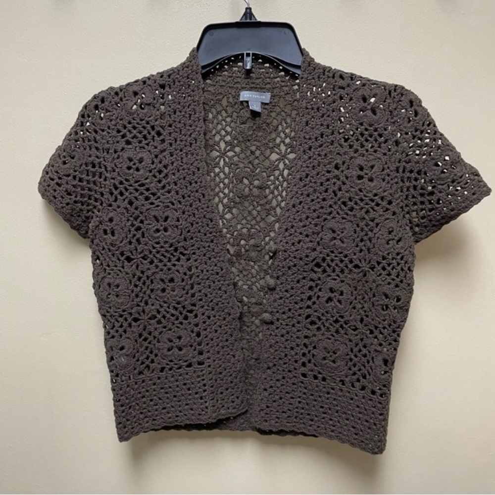 Knit Women’s Sweater